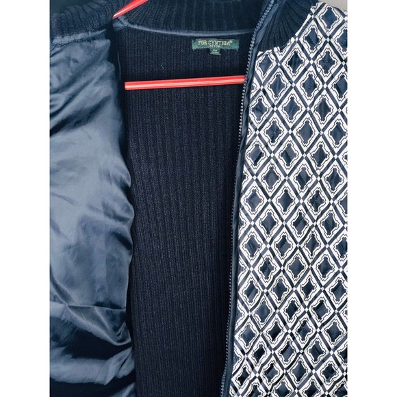 Jacket - Picture 3 of 9